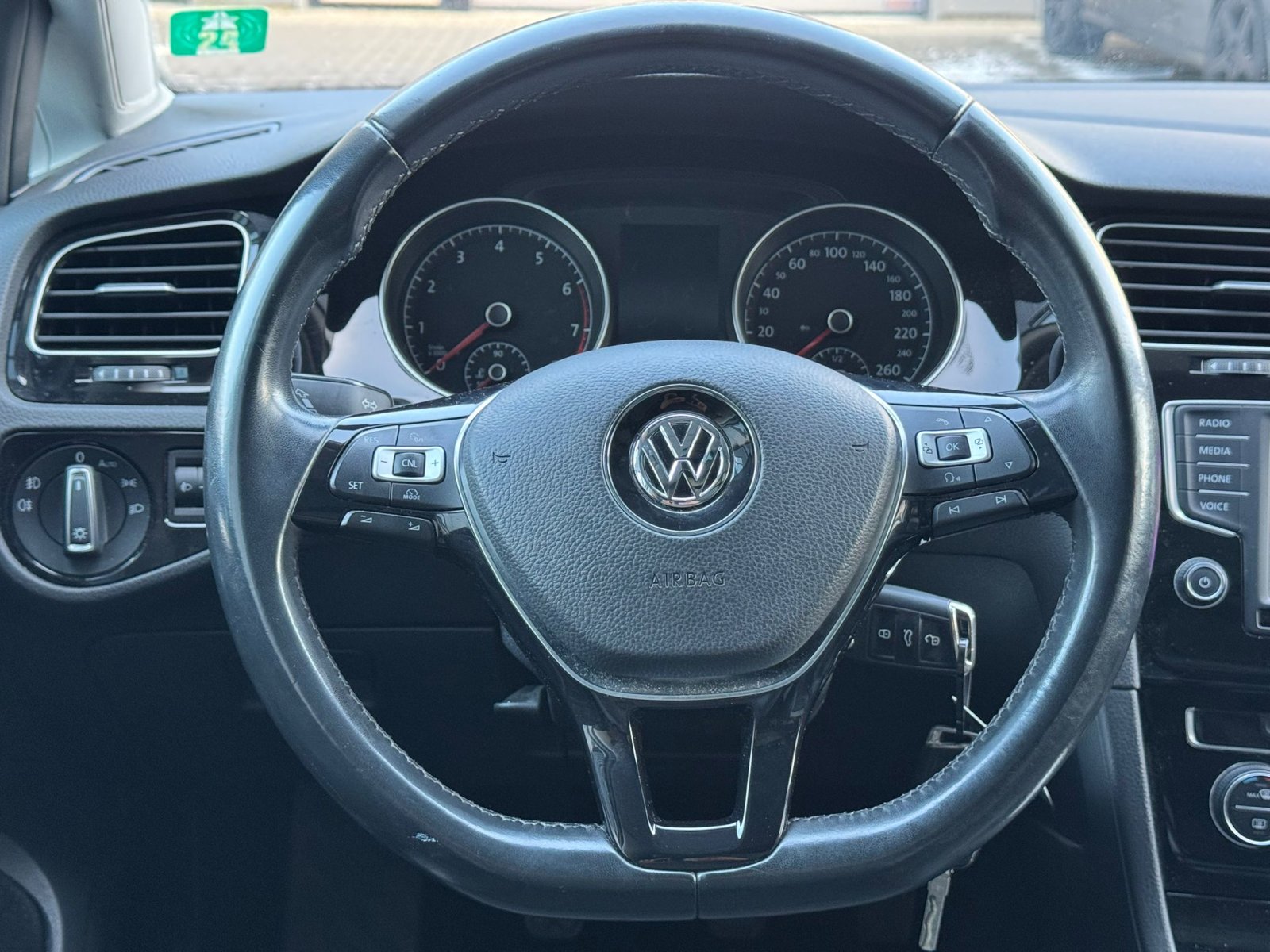 Volkswagen Golf Variant 1.4 TSI Pano / TrekH / Stoel / LMV