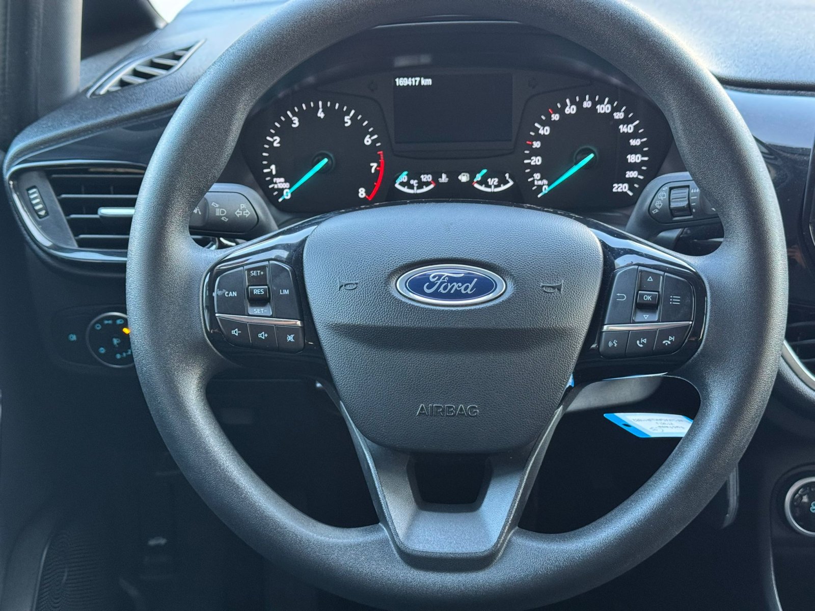 Ford Fiesta 1,1 Trend / Lane / navi / LMV / Dealer