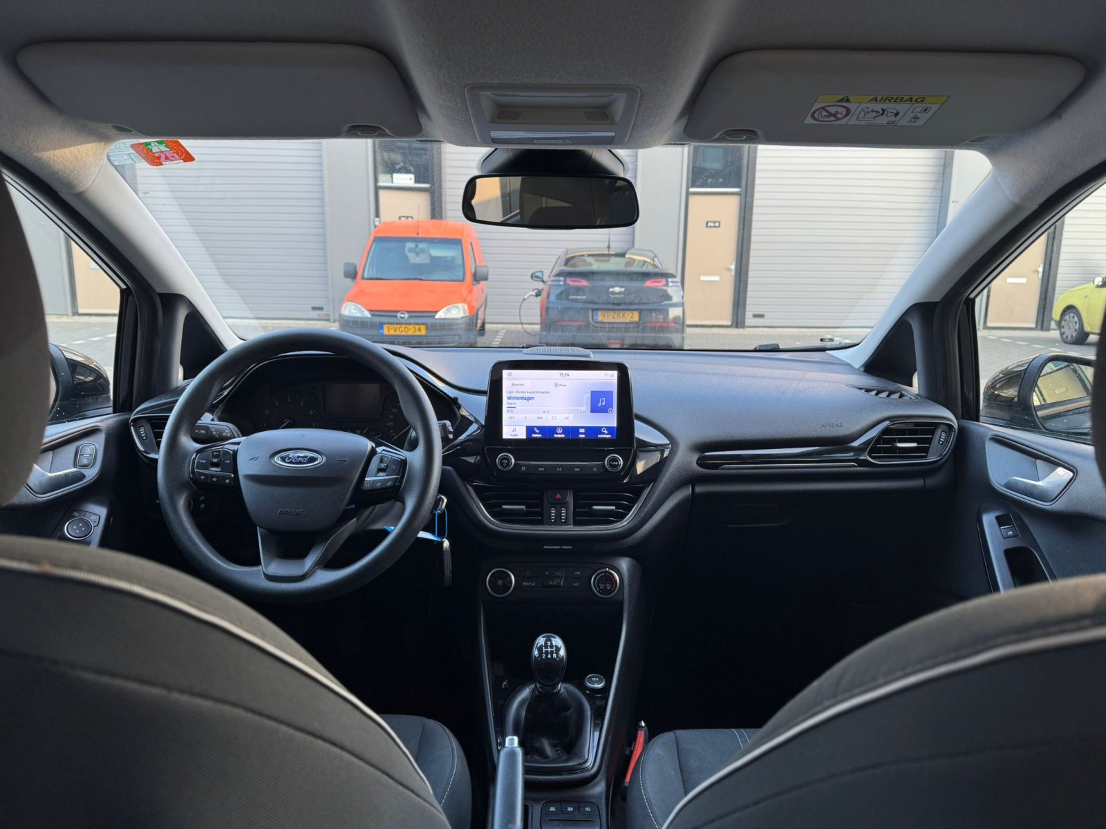 Ford Fiesta 1,1 Trend / Lane / navi / LMV / Dealer