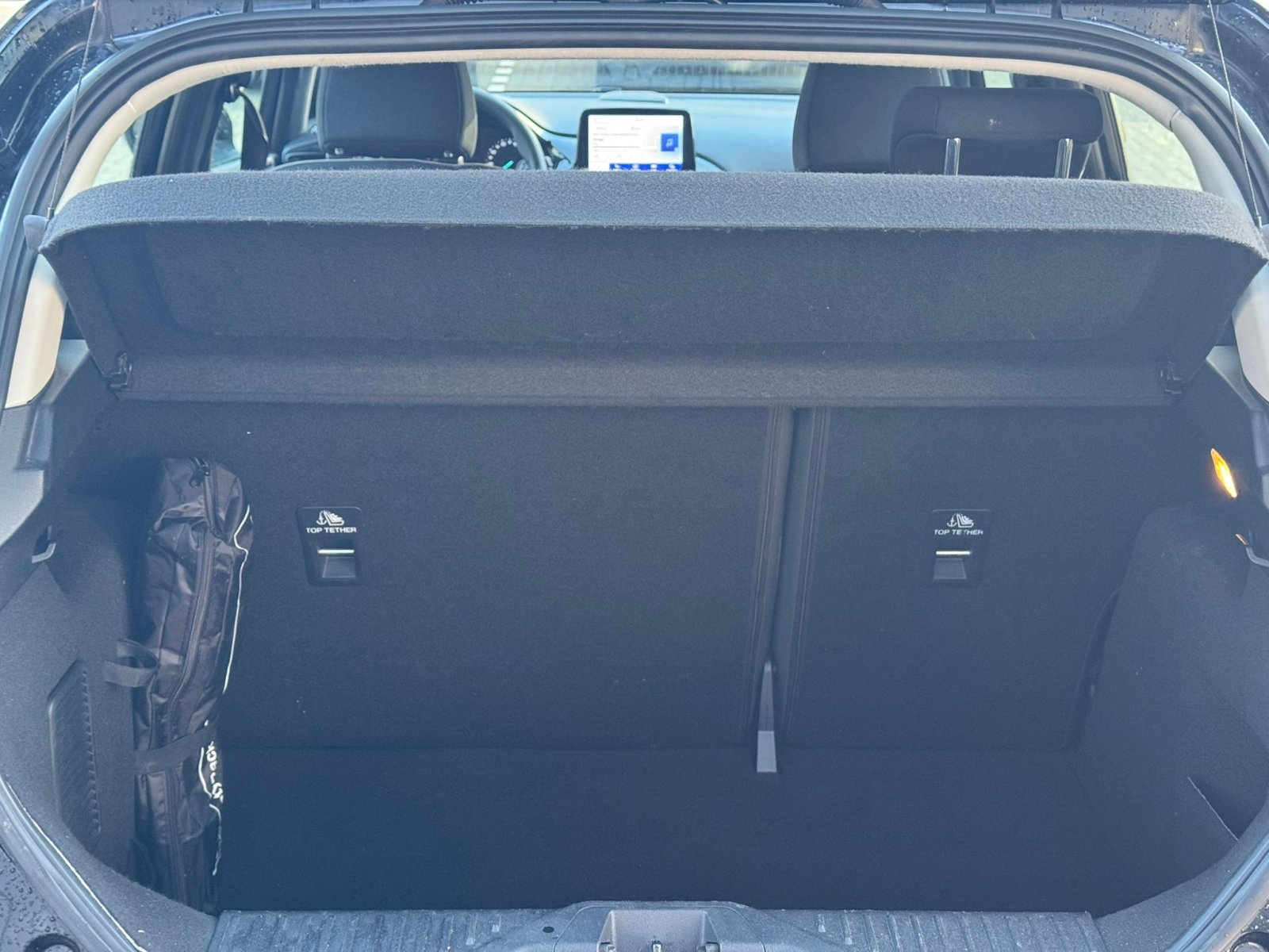 Ford Fiesta 1,1 Trend / Lane / navi / LMV / Dealer