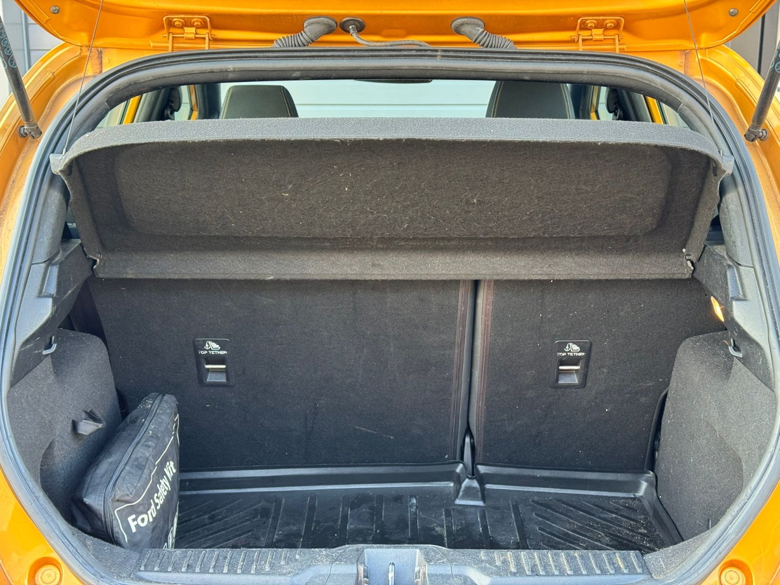 Ford Fiesta 1.0 actieve adaptief cruise Pano LED Airco LMV