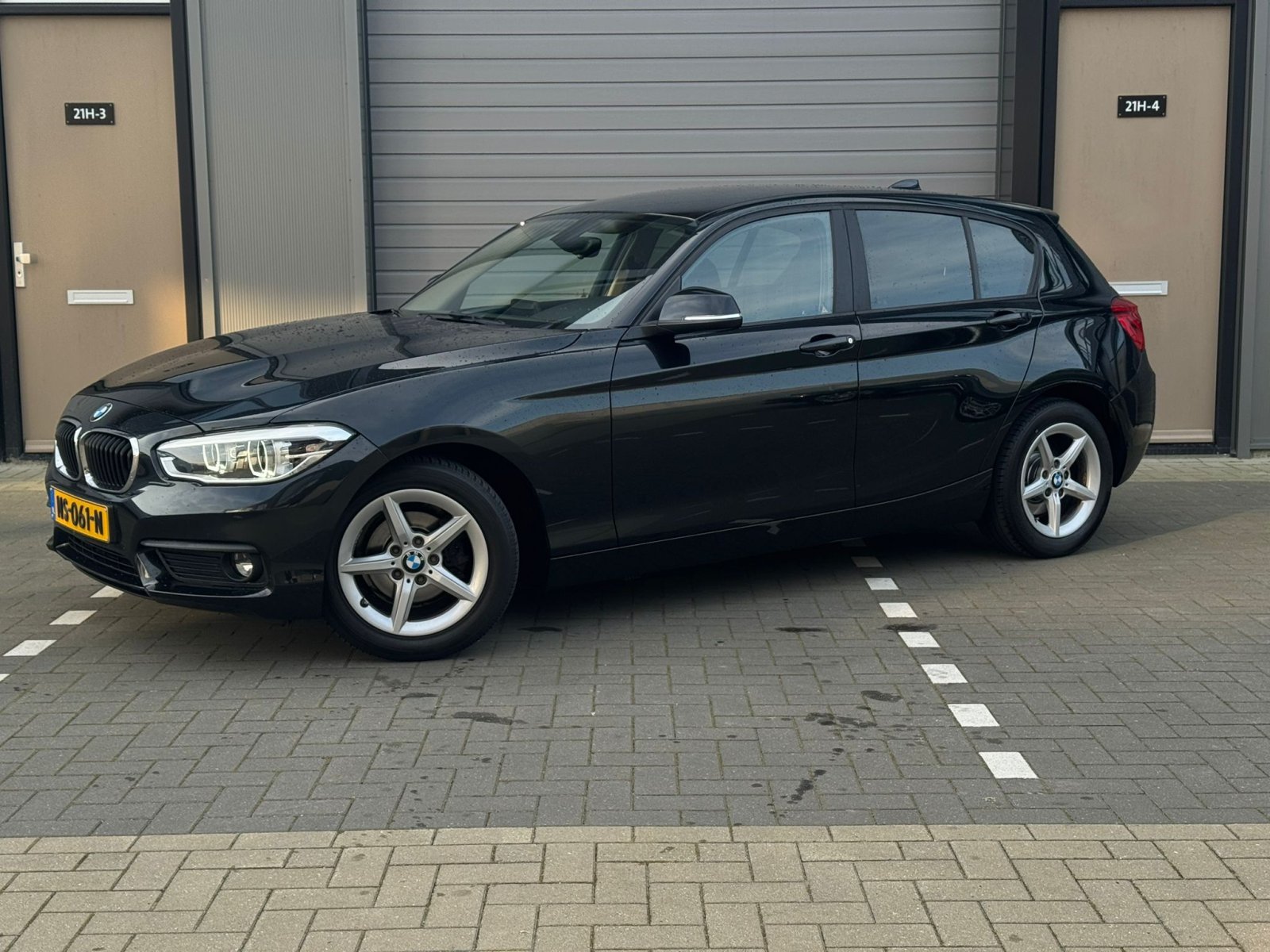 BMW 1-Serie, 116i Executive / Airco / Navi / org NL / Cruise / LED