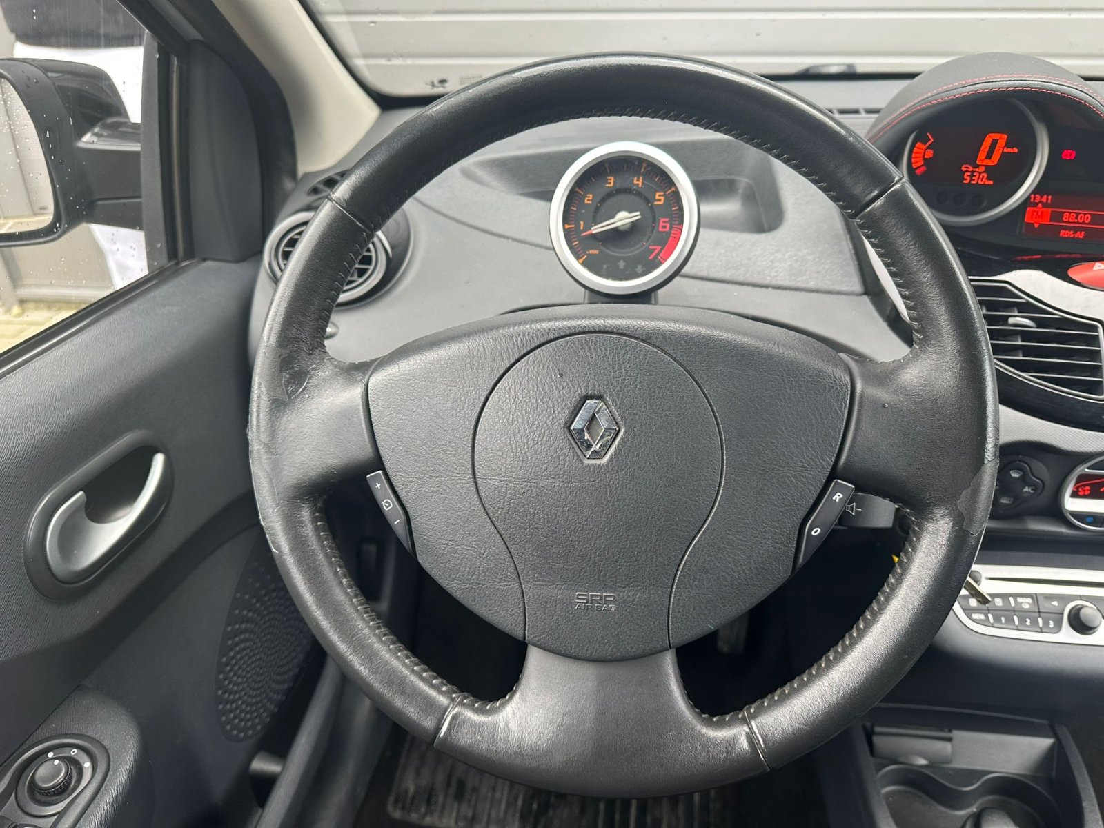 Renault Clio 1.2 16V Dynamique / AIrco / Cruise / LMV / Org NL /