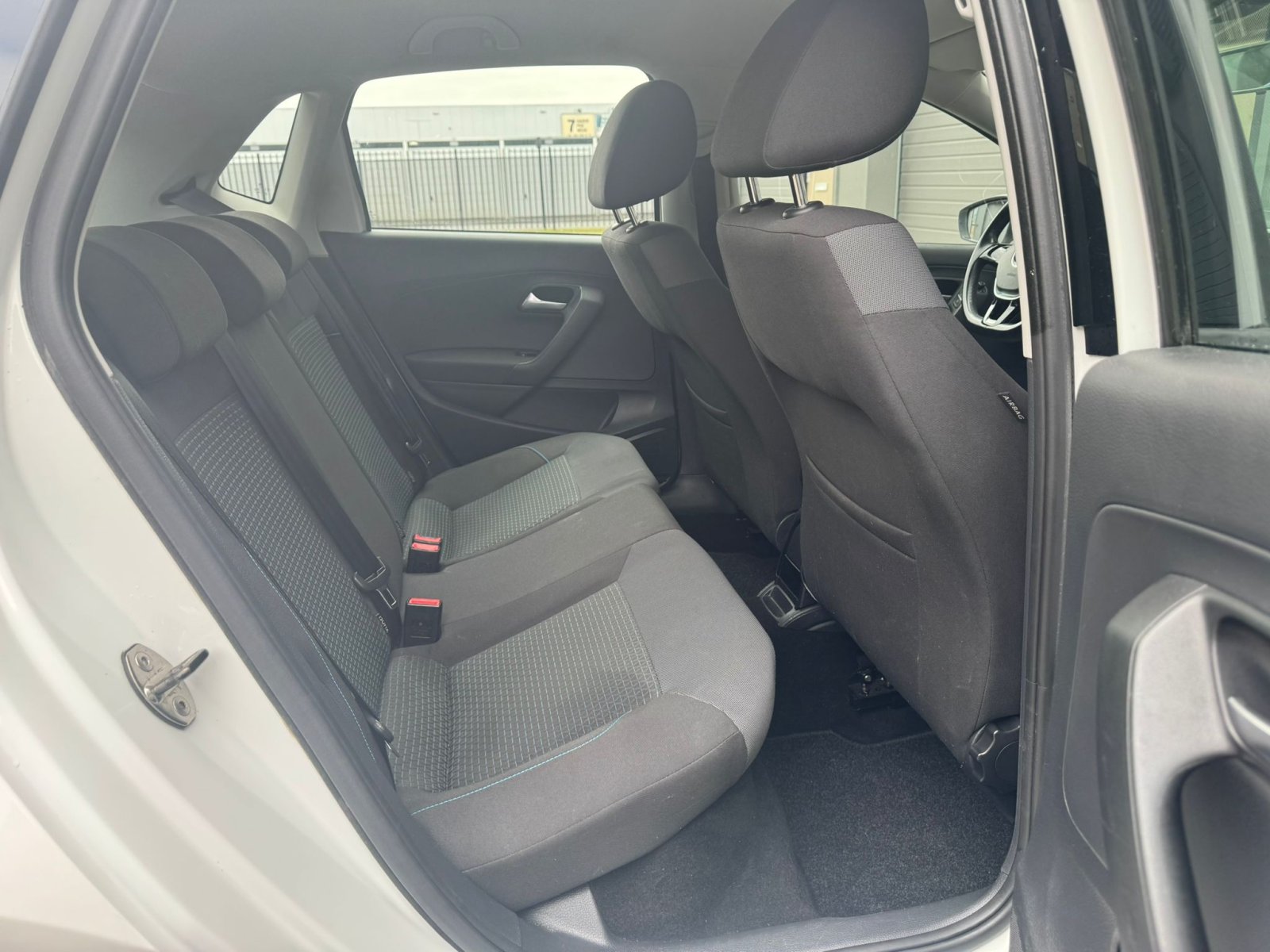 Volkswagen Polo, 1.0 TSI / Scherm / Airco / Cruise / LMV / Trekhaak