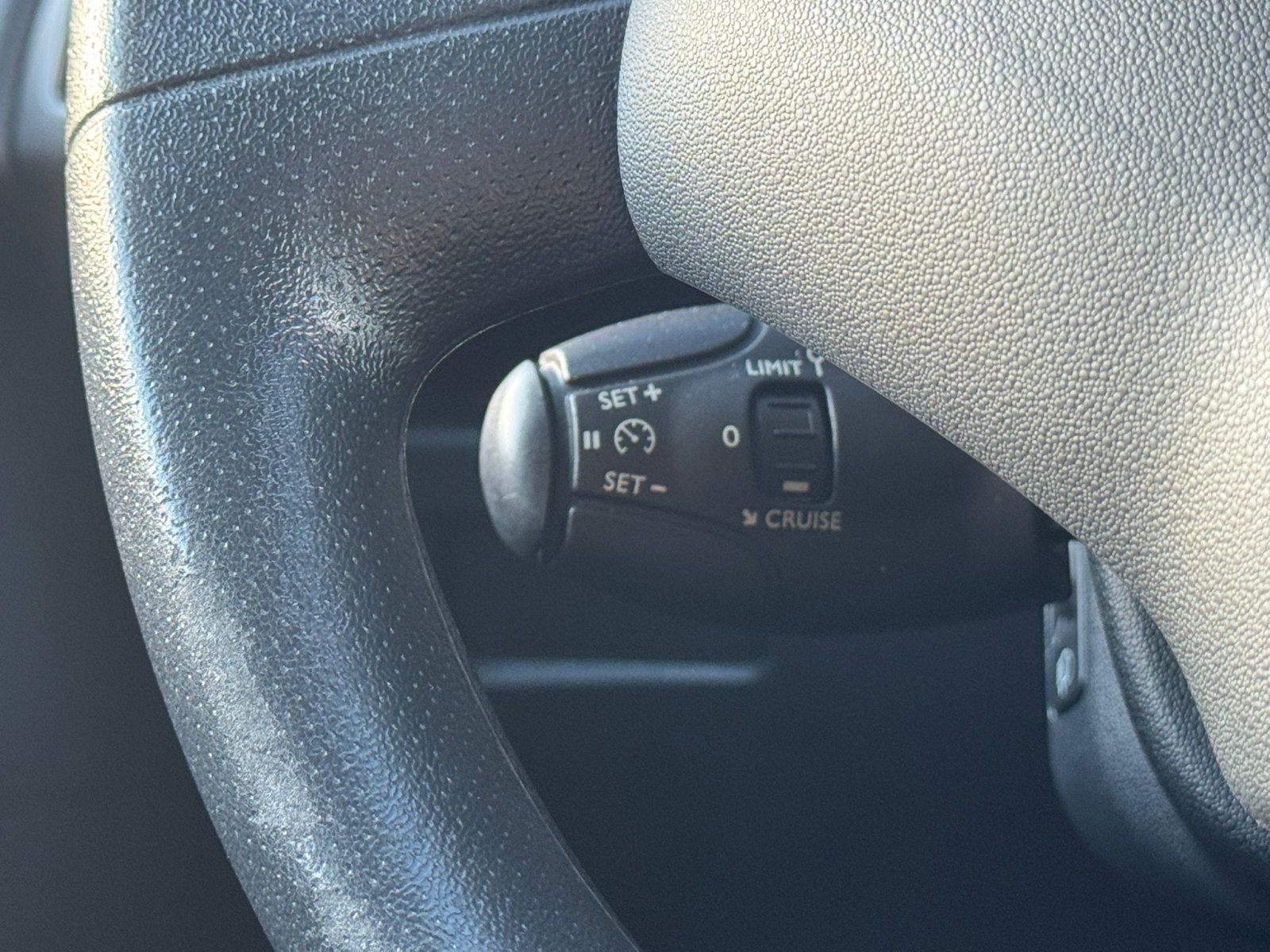 Citroen C3 1.0 VTi Tendance / Cruise / Elek spiegels / airco