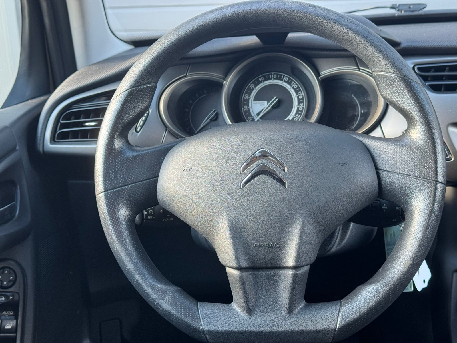 Citroen C3 1.0 VTi Tendance / Cruise / Elek spiegels / airco