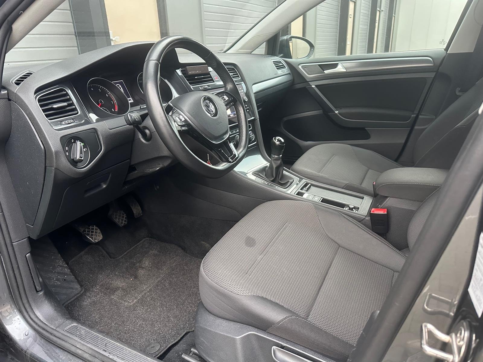 Volkswagen Golf, 1.0 TSI Comfortline / Airco / Adap / LMV