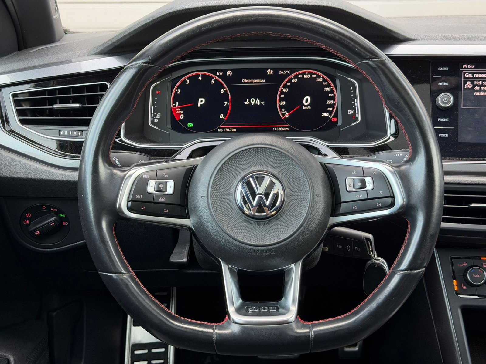 Volkswagen Polo GTI 2.0 TSI DSG | 250 PK | VOL OPTIES | Panoramadak | ACC | DCC | Beats Audio|Virtual Dash| Camera| Park Assist