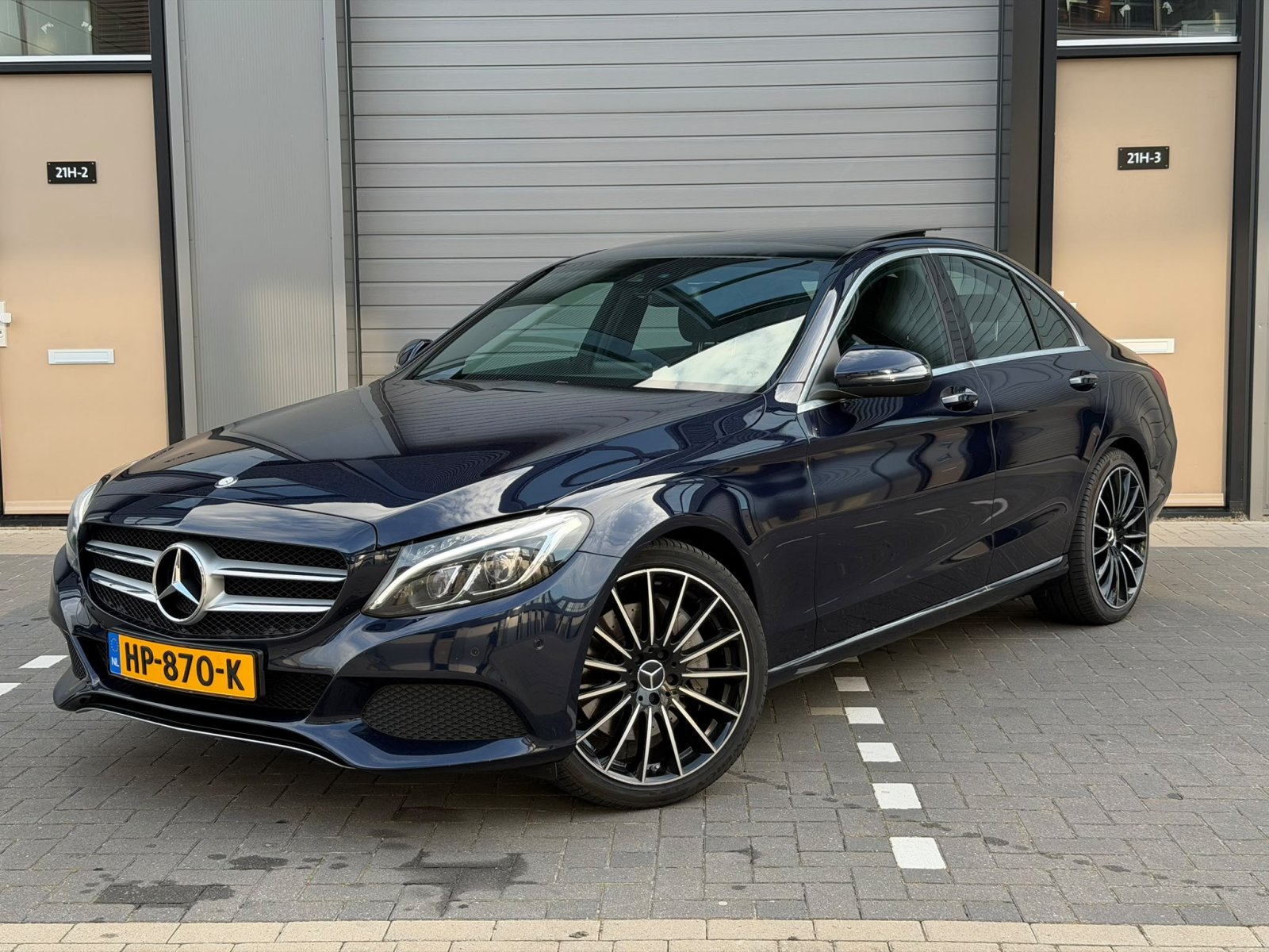 Mercedes C-Klasse 350e Lease Edition / Pano / Memory / Keyless / luchtvering /