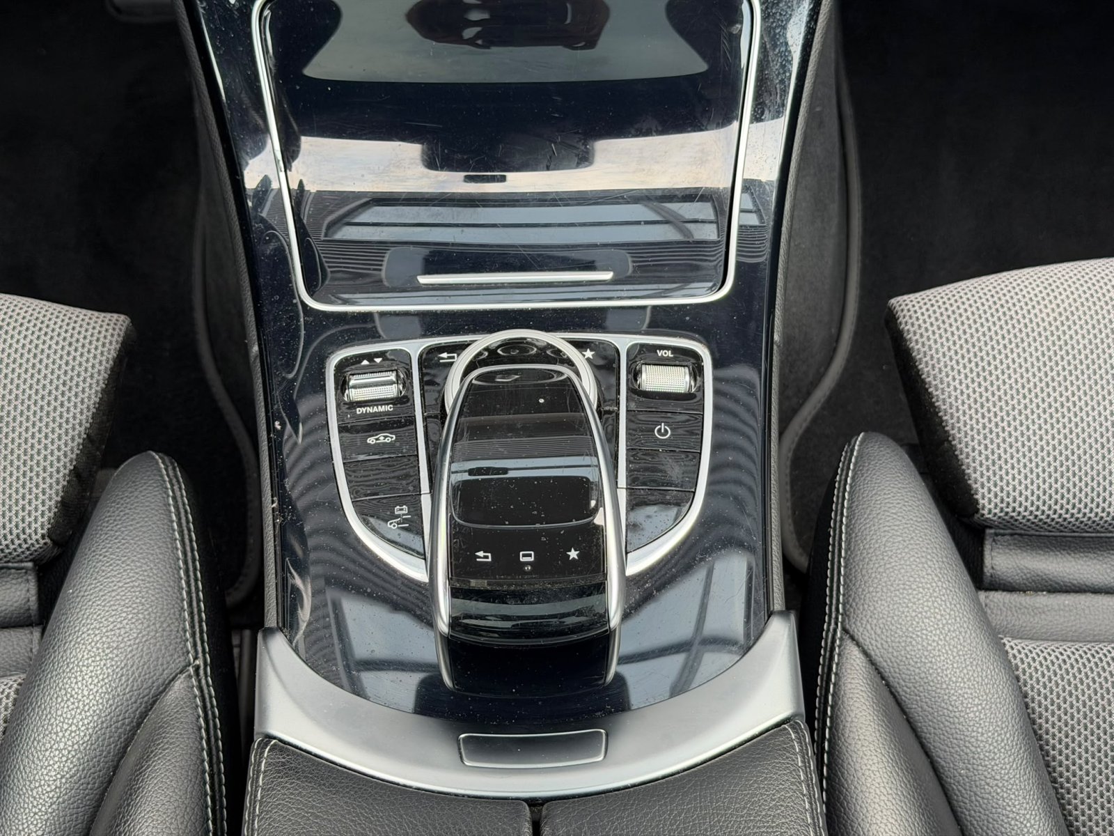 Mercedes C-Klasse 350e Lease Edition / Pano / Memory / Keyless / luchtvering /