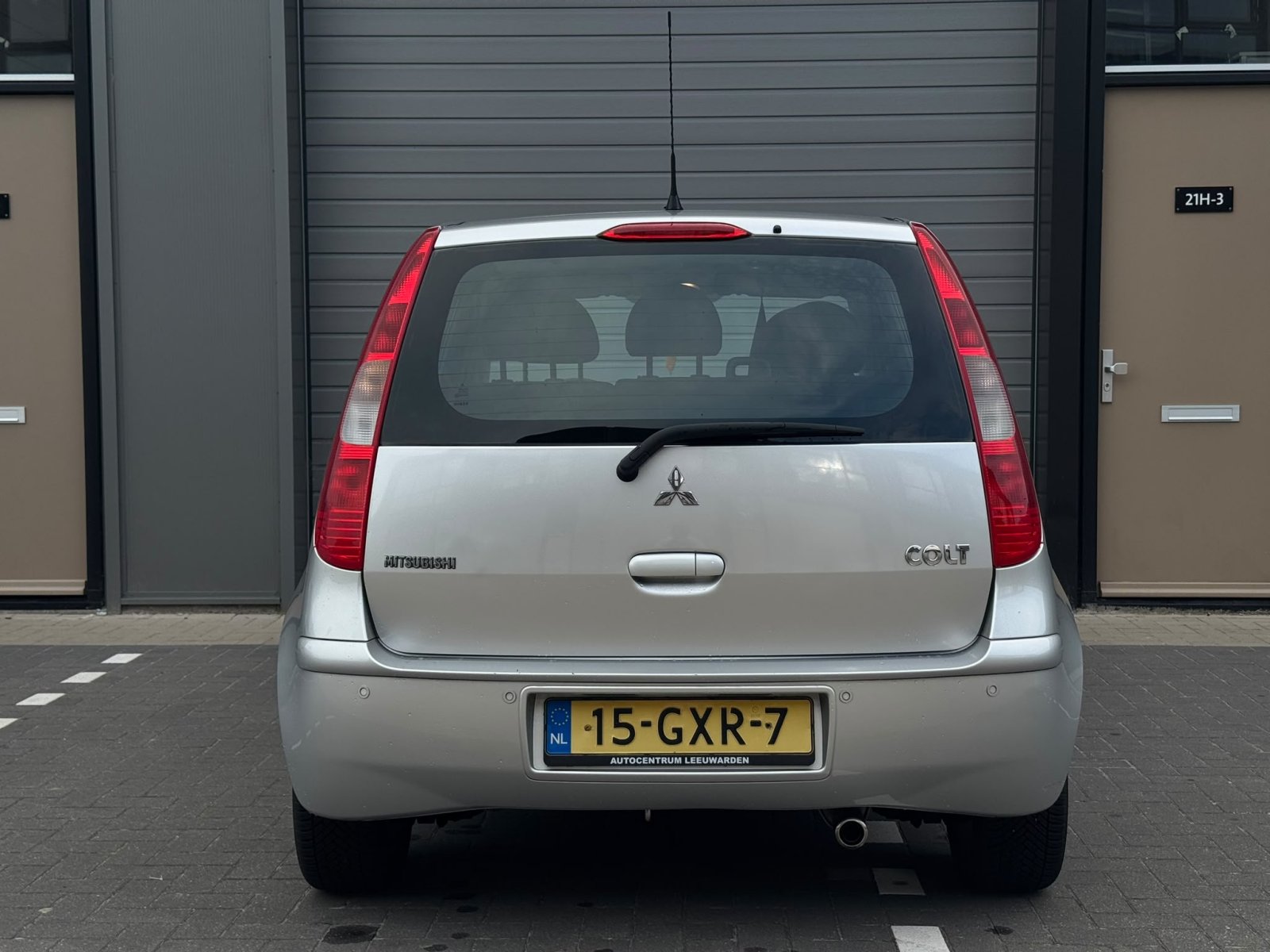 Mitsubishi Colt 1.3 Invite+ APK / Airco / Automaat / LMV / Airco