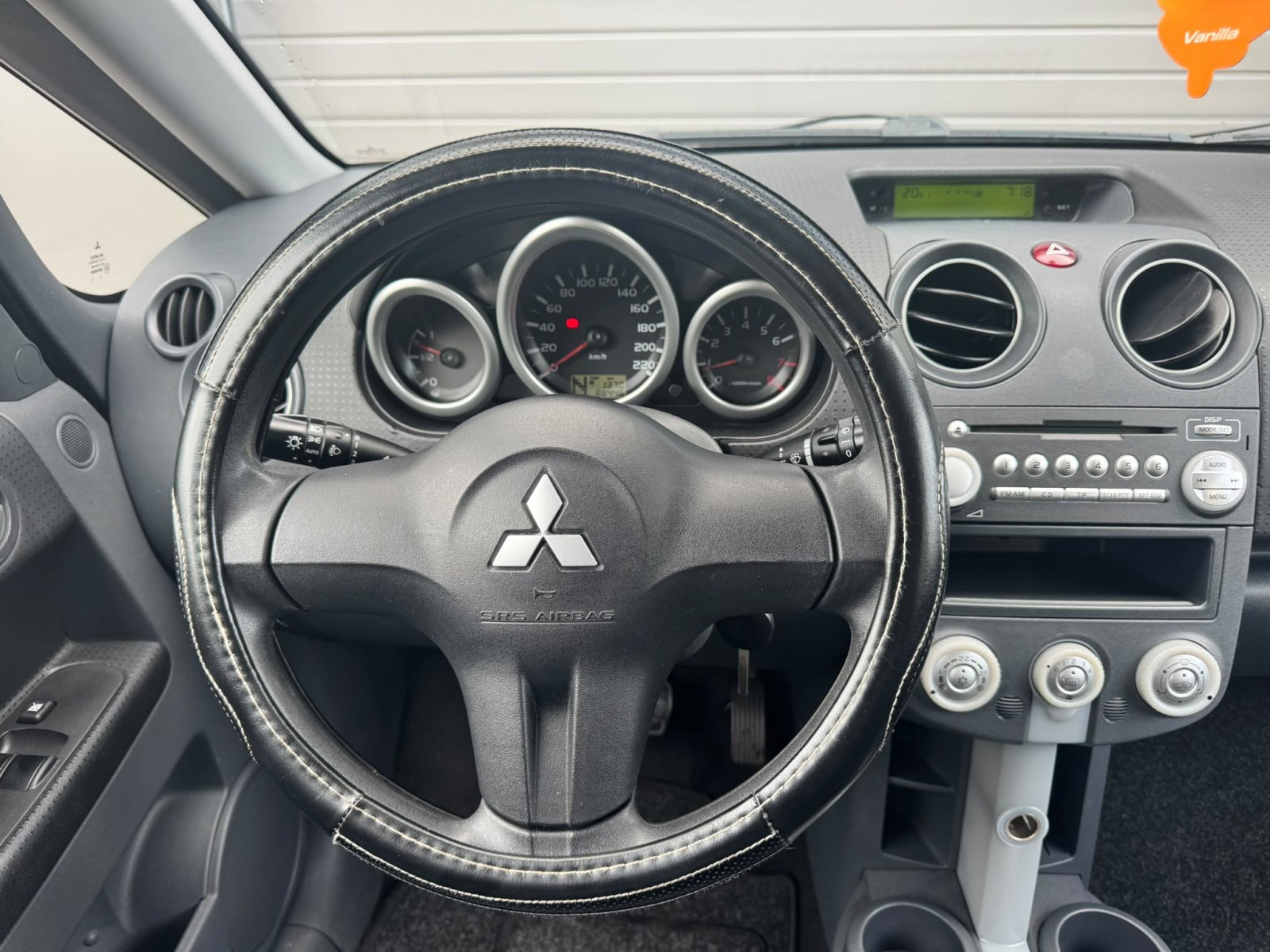 Mitsubishi Colt 1.3 Invite+ APK / Airco / Automaat / LMV / Airco
