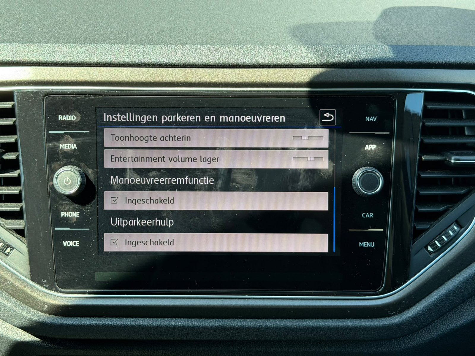 Volkswagen T-Roc 1.5 TSI / Led / winterpakket / ACC / Lane / Sport / LMV / DSG