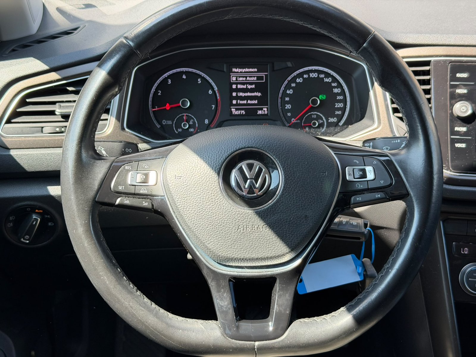 Volkswagen T-Roc 1.5 TSI / Led / winterpakket / ACC / Lane / Sport / LMV / DSG