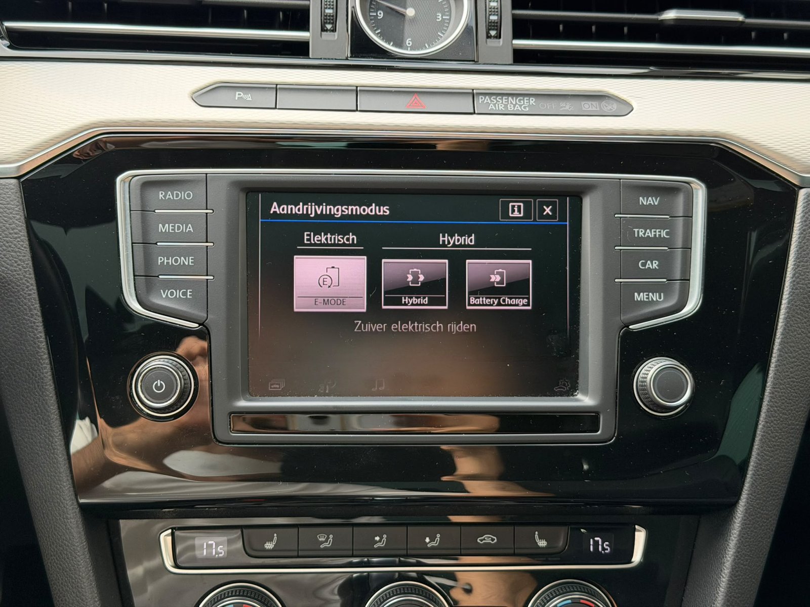 Volkswagen Passat 1.4 TSI GTE / Pano / ACC / Lane / Plug-In / Automaat /
