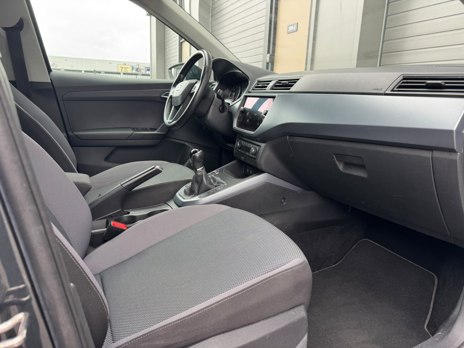 Seat Arona 1.0 TSI Style BI+ / ACC / Clima / Trekh / Keyless /