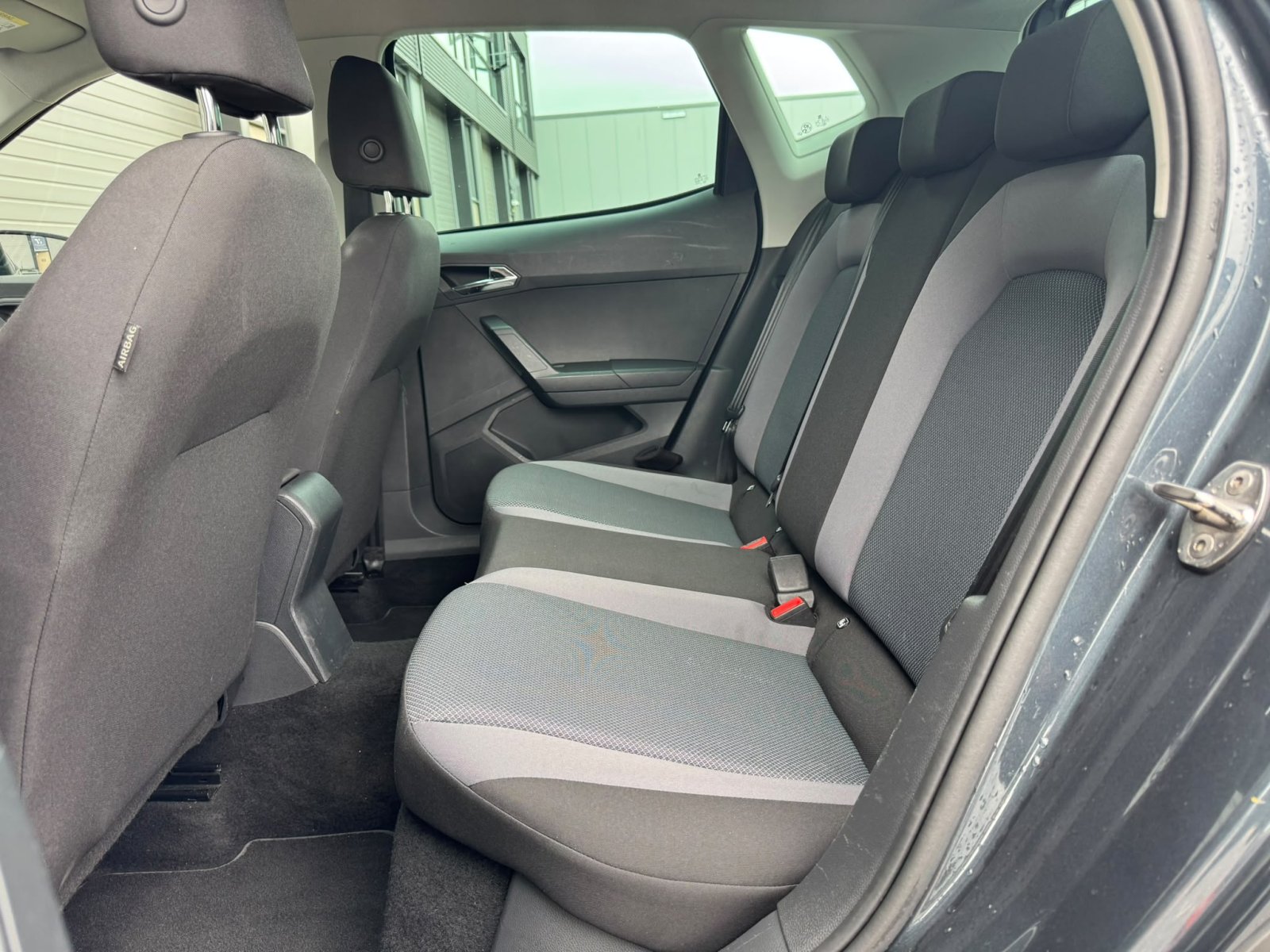 Seat Arona 1.0 TSI Style BI+ / ACC / Clima / Trekh / Keyless /