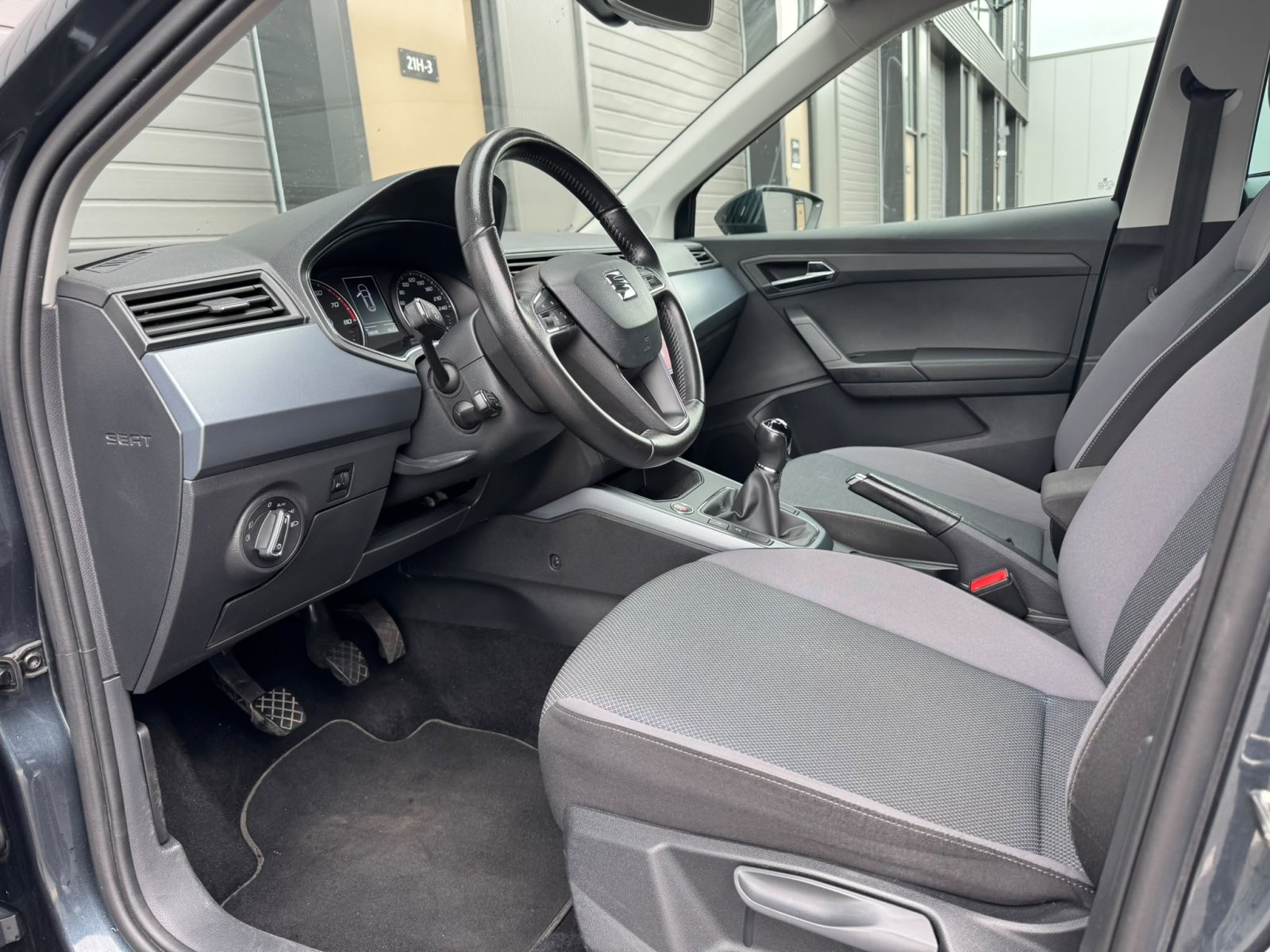 Seat Arona 1.0 TSI Style BI+ / ACC / Clima / Trekh / Keyless /