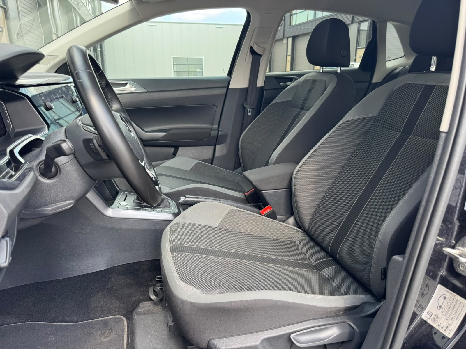 Volkswagen Polo, 1.0 TSI Highline / Keyless / DSG / LMV / ACC / Virtual
