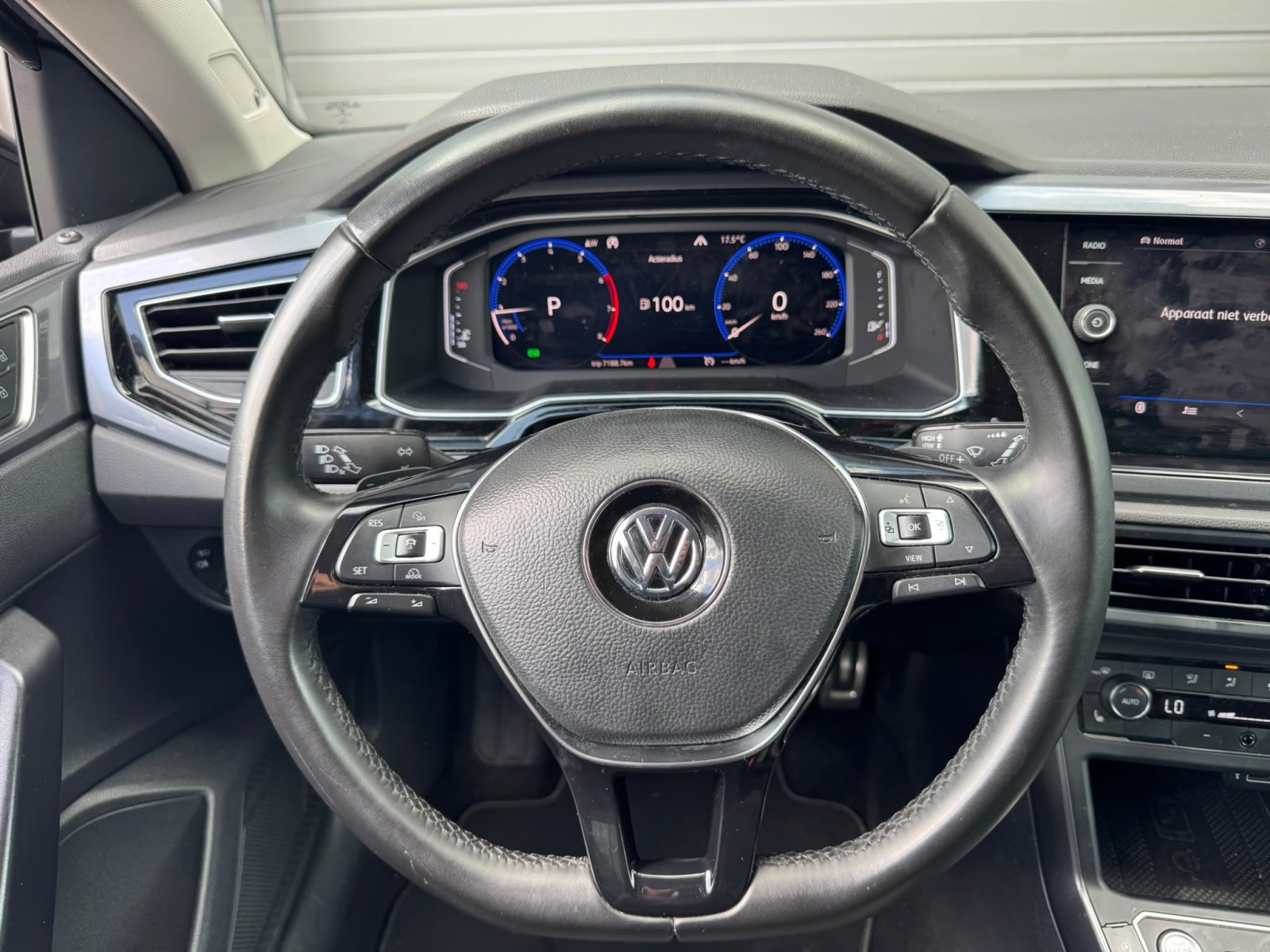 Volkswagen Polo, 1.0 TSI Highline / Keyless / DSG / LMV / ACC / Virtual