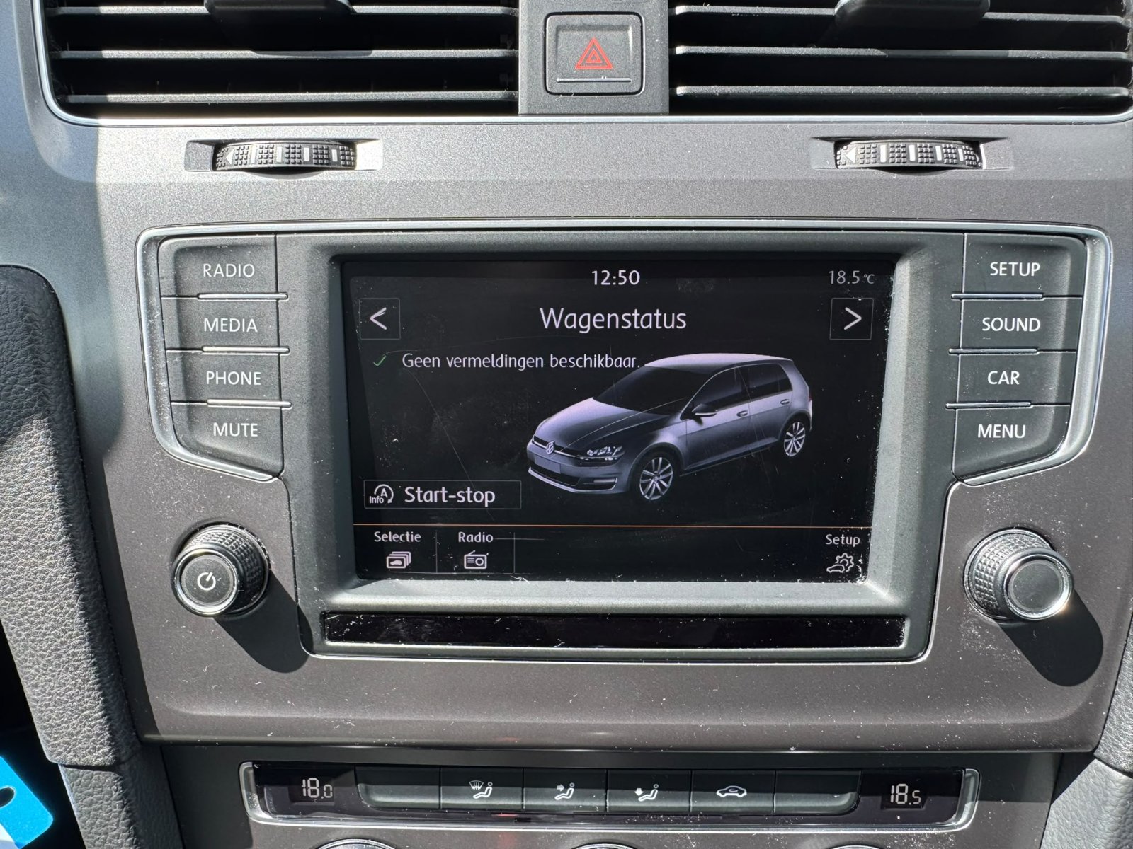 Volkswagen Golf, 1.2 TSI Connected / Airco / cruise / Clima / LMV / Dealeronderhouden