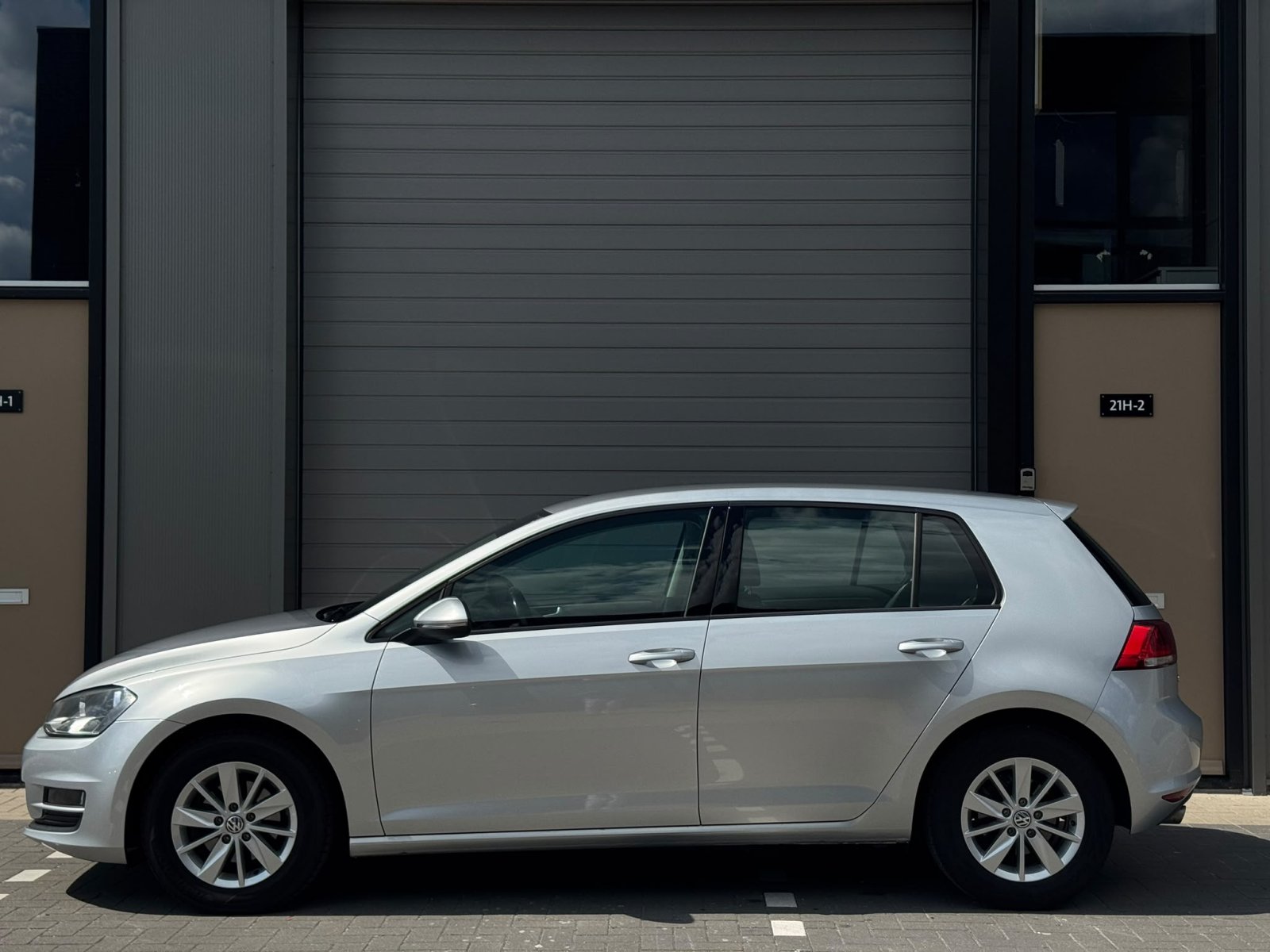 Volkswagen Golf, 1.2 TSI Connected / Airco / cruise / Clima / LMV / Dealeronderhouden