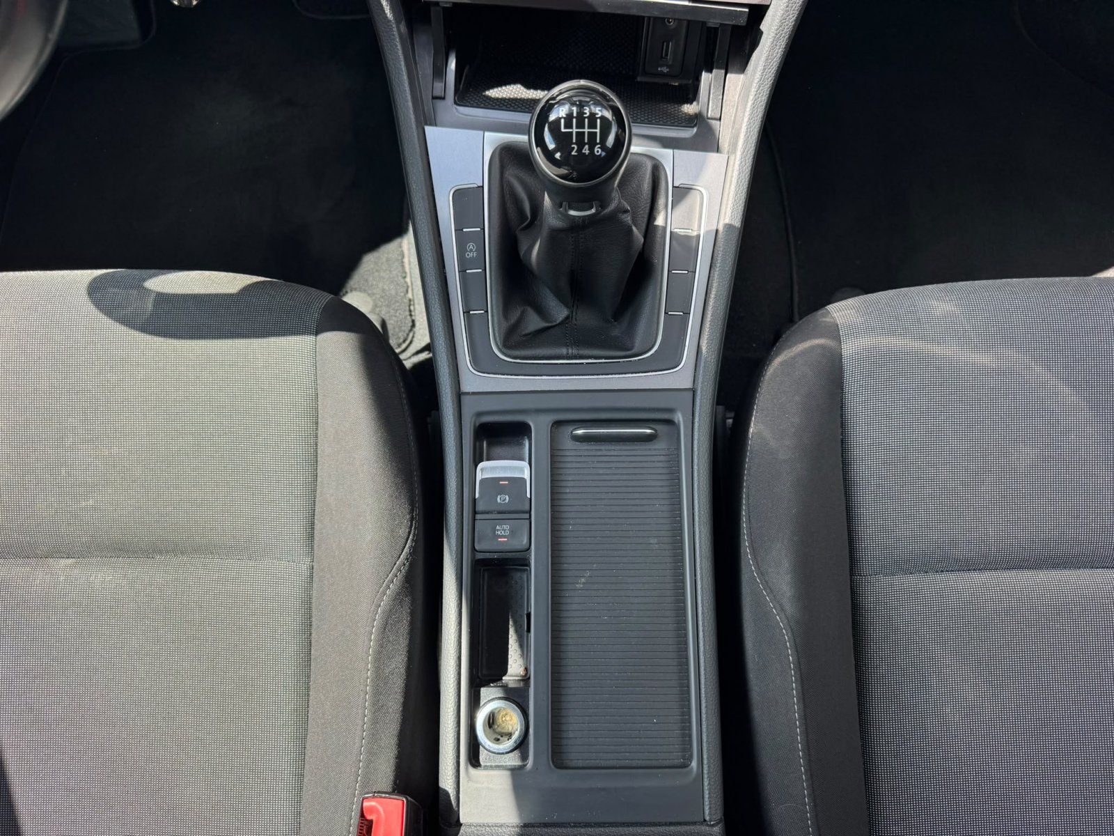 Volkswagen Golf, 1.2 TSI Connected / Airco / cruise / Clima / LMV / Dealeronderhouden