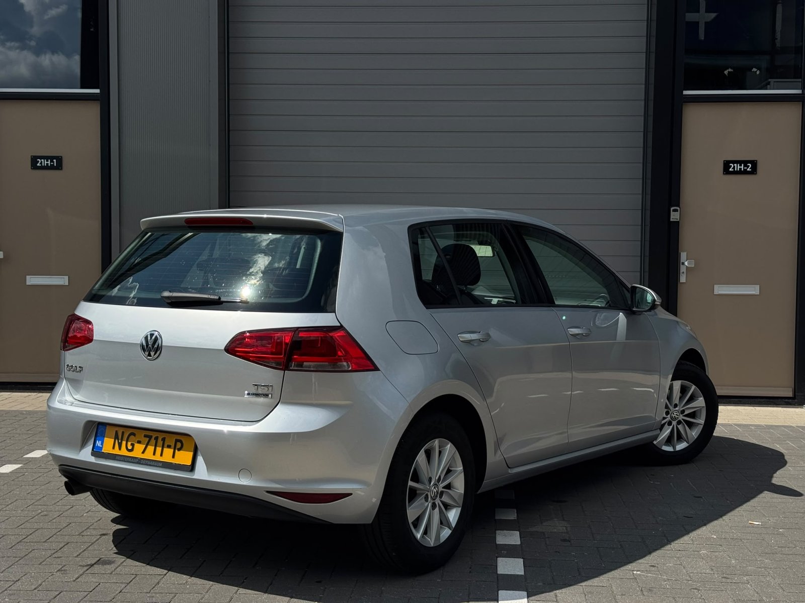 Volkswagen Golf, 1.2 TSI Connected / Airco / cruise / Clima / LMV / Dealeronderhouden