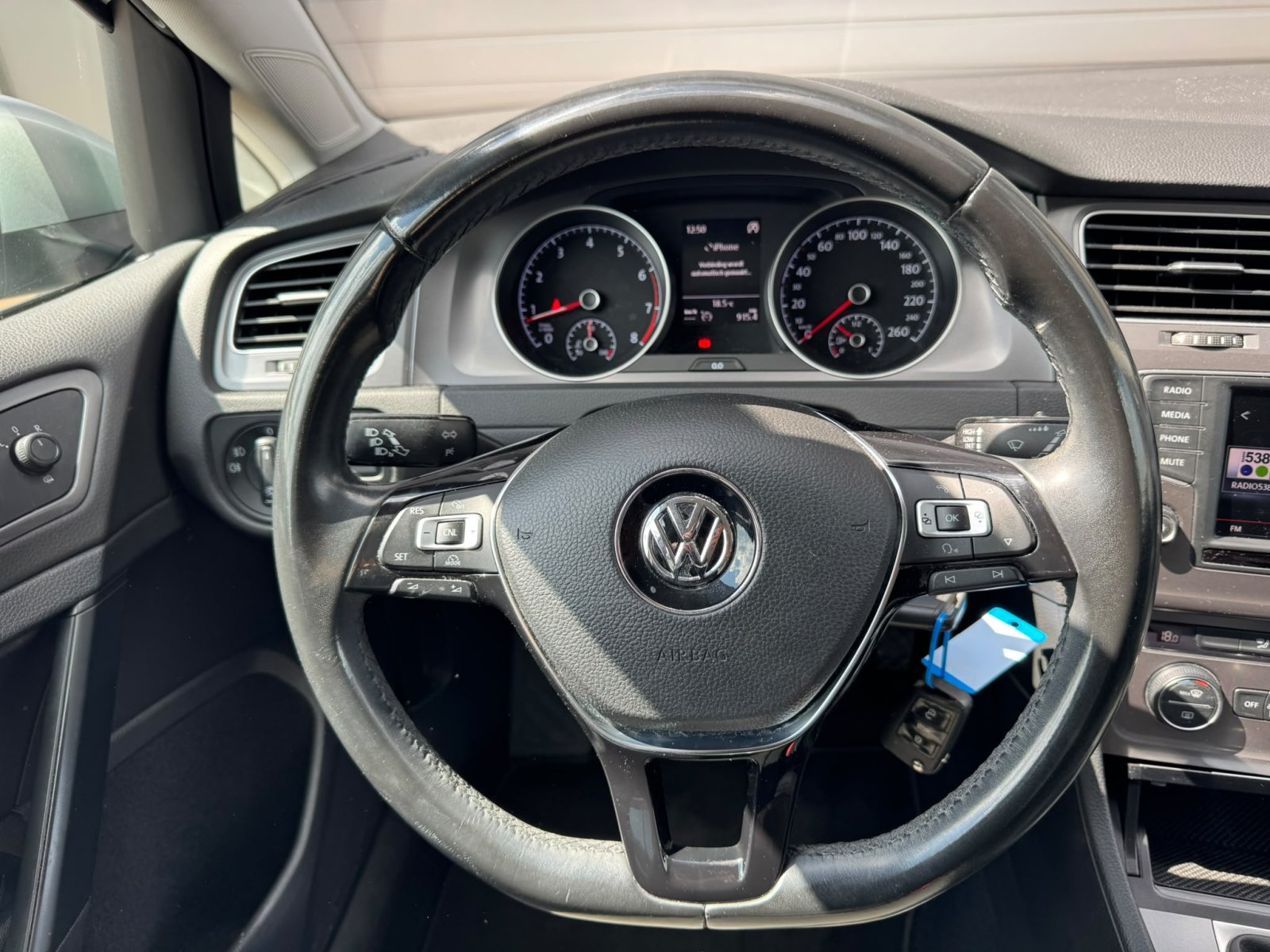 Volkswagen Golf, 1.2 TSI Connected / Airco / cruise / Clima / LMV / Dealeronderhouden