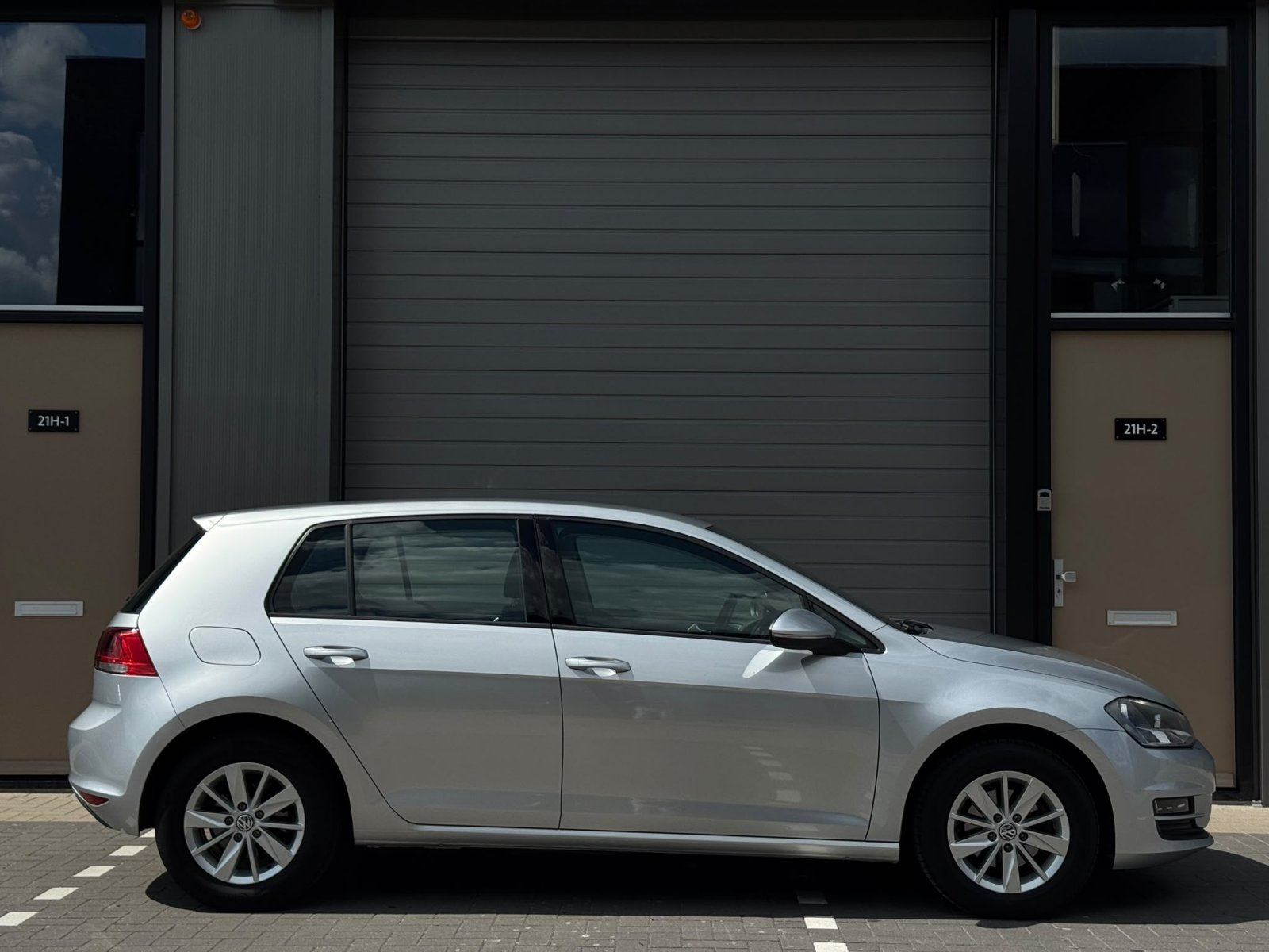 Volkswagen Golf, 1.2 TSI Connected / Airco / cruise / Clima / LMV / Dealeronderhouden