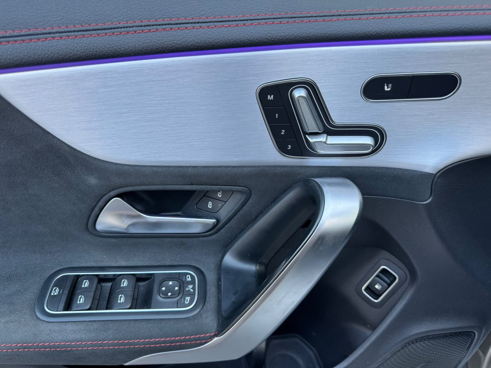 Mercedes CLA-klasse Shooting Brake, 250e / Sfeer / Pano / NL / Keyless / burmeister / Dealeronderhouden