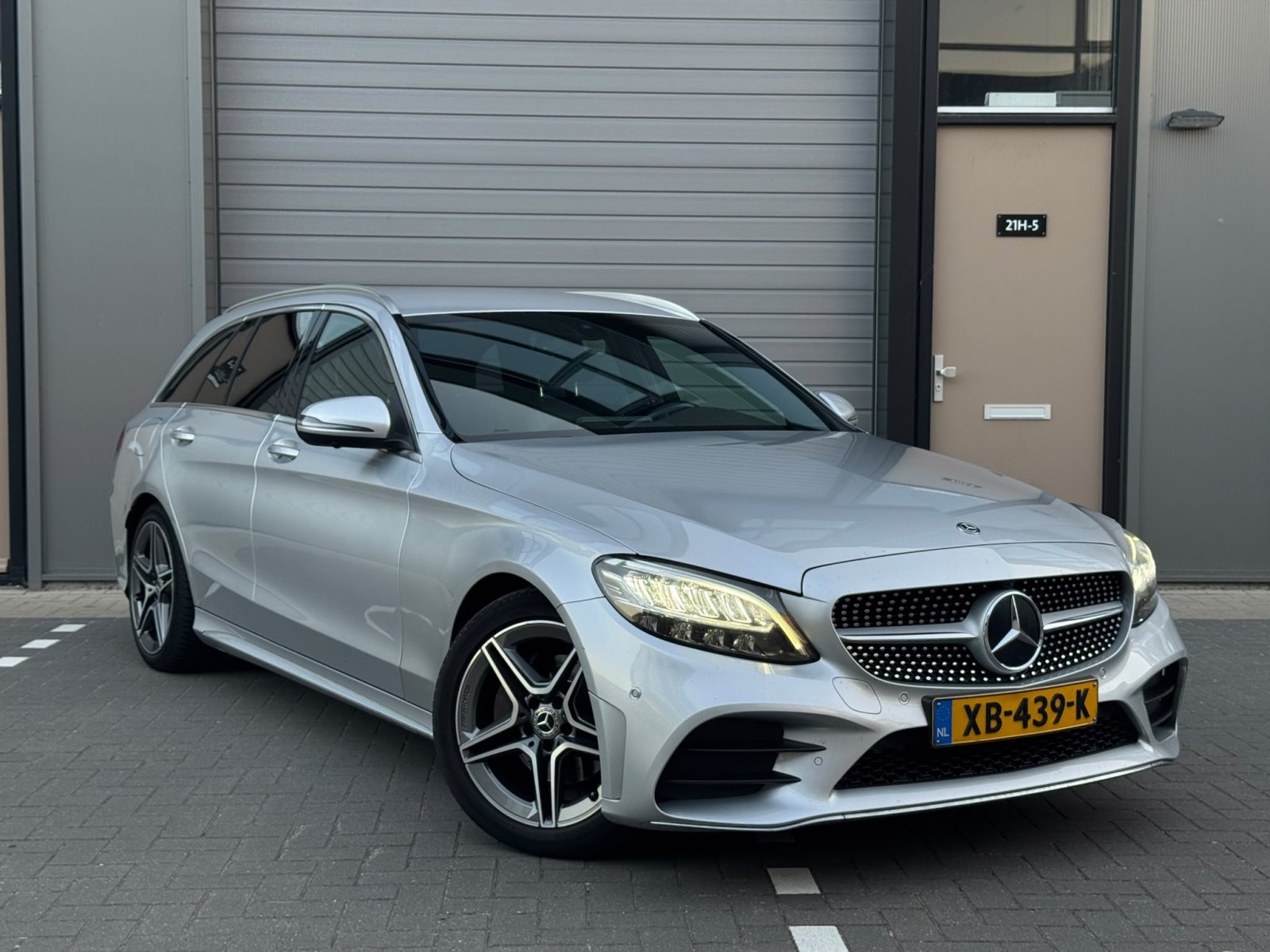 Mercedes C-Klasse Estate 180 Business | AMG| 360° | Trek |