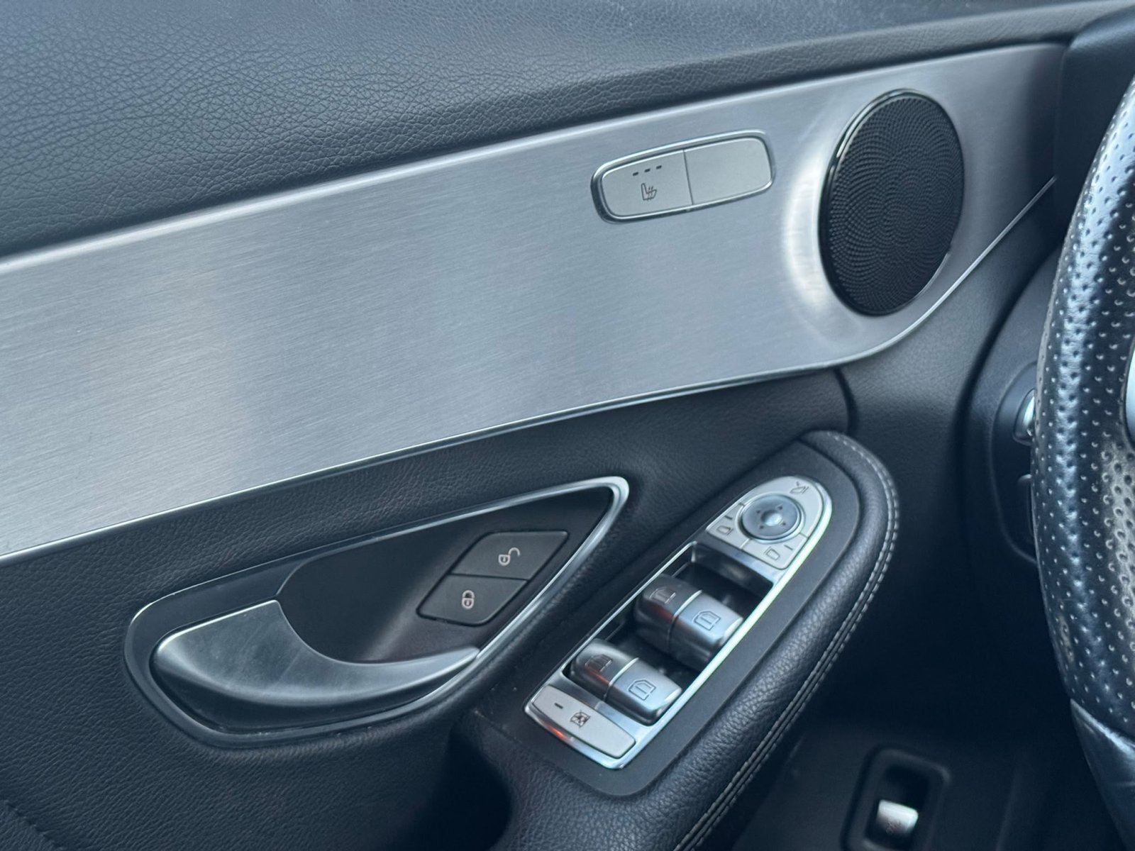 Mercedes C-Klasse Estate 180 Business | AMG| 360° | Trek |