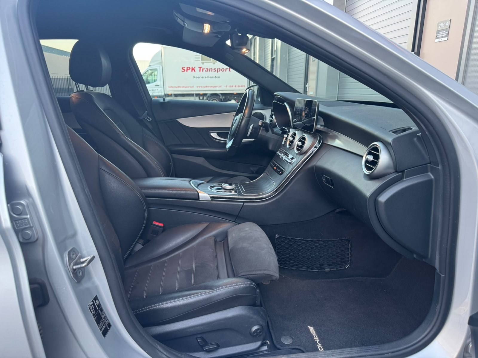 Mercedes C-Klasse Estate 180 Business | AMG| 360° | Trek |