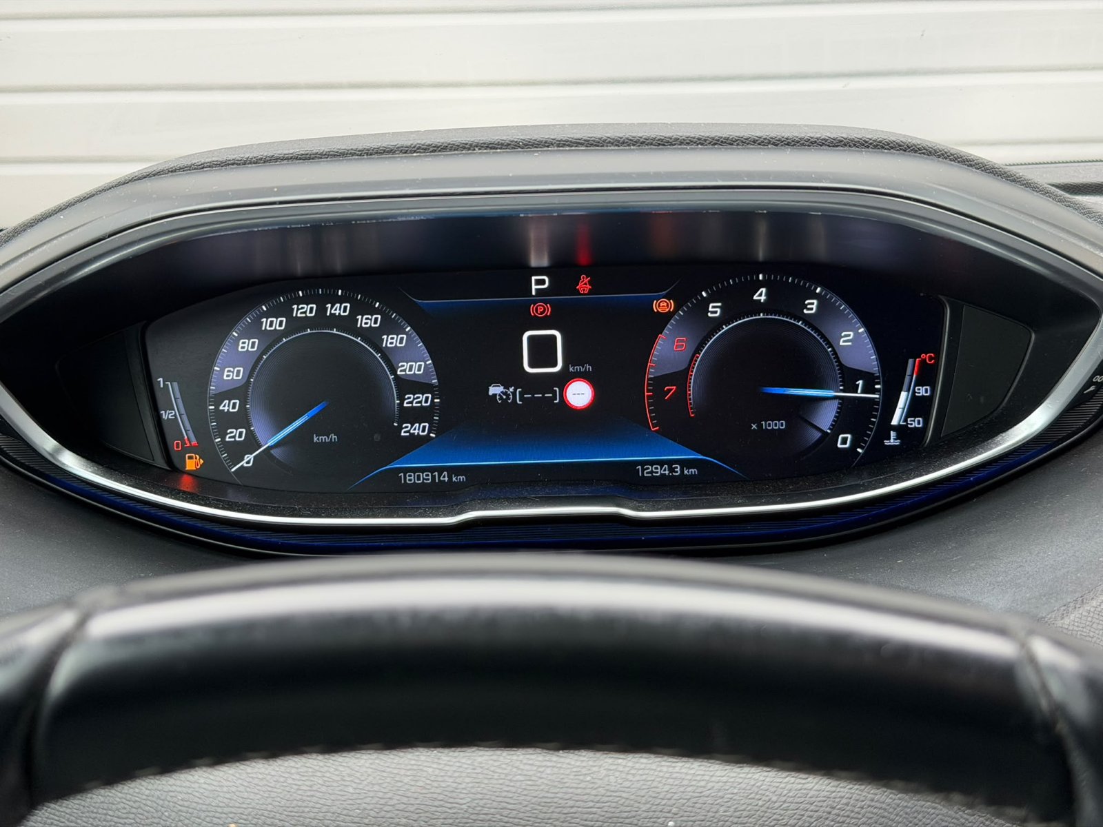 Peugot 5008 Blue lease premium | 360 | 7P | ACC | Nwe. Riem