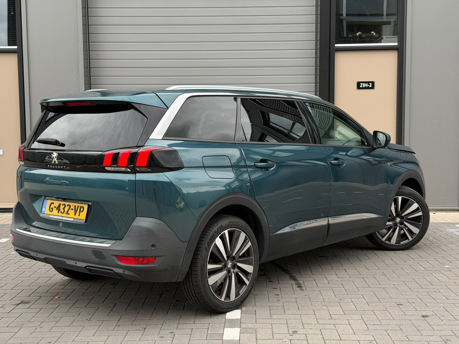 Peugot 5008 Blue lease premium | 360 | 7P | ACC | Nwe. Riem