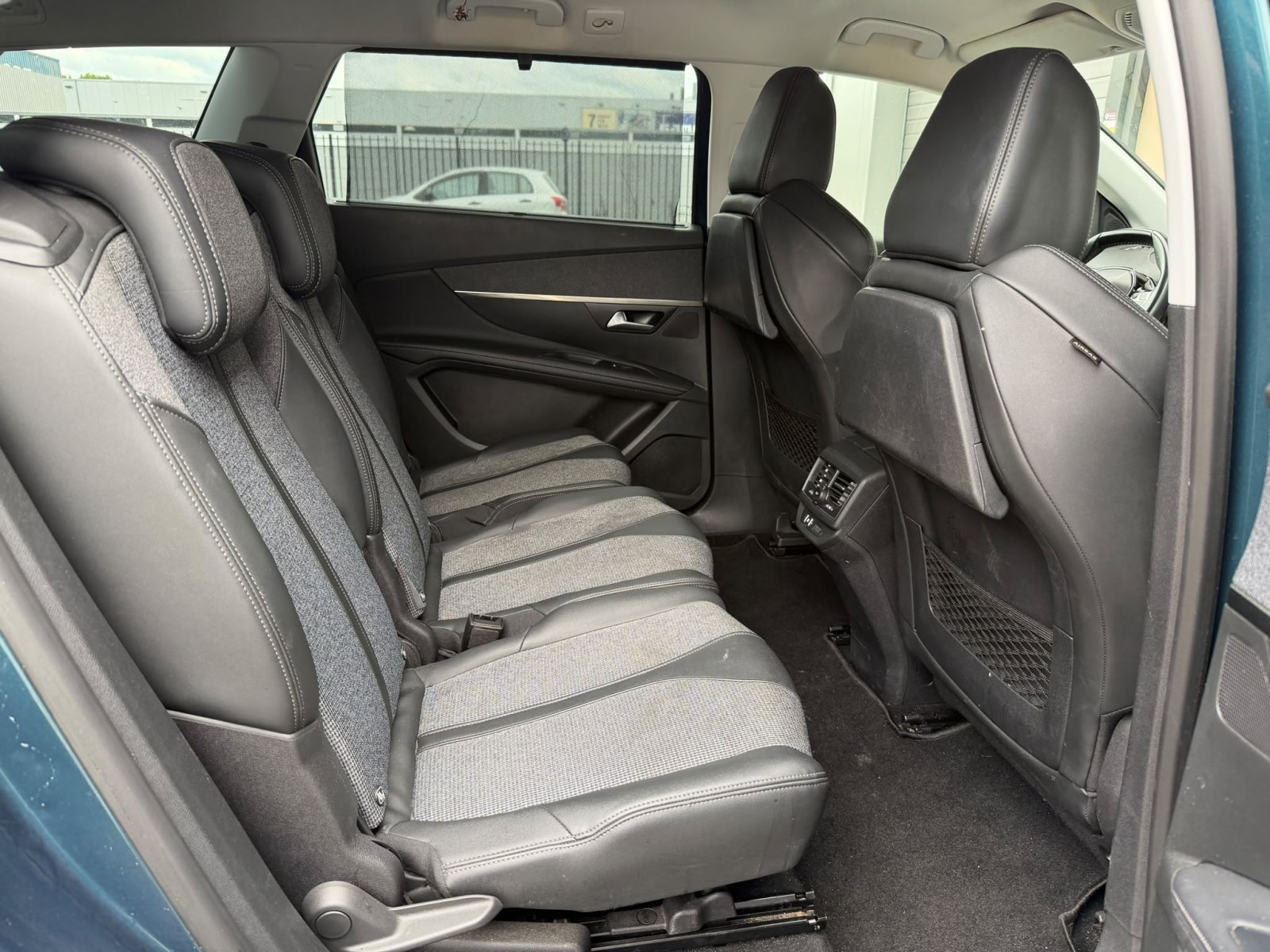 Peugot 5008 Blue lease premium | 360 | 7P | ACC | Nwe. Riem