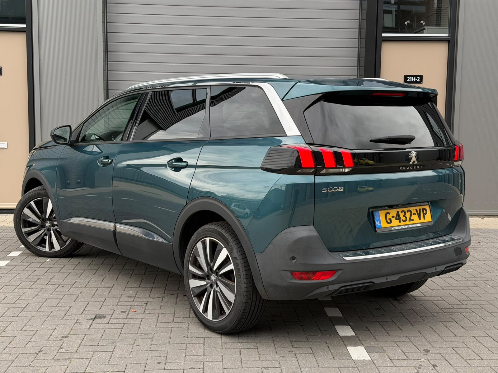 Peugot 5008 Blue lease premium | 360 | 7P | ACC | Nwe. Riem